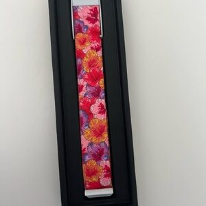 Floral Patterned Whoop Band